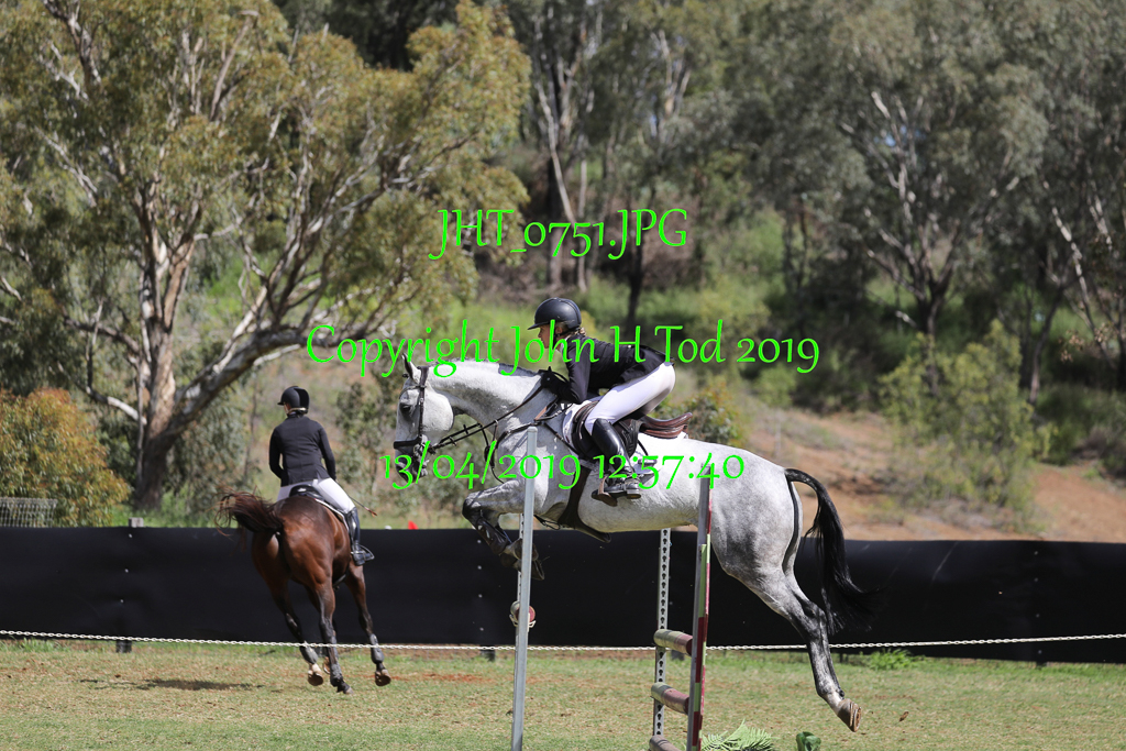 JHT_0751  Time: 12:57:40 on Apr 13/04/2019