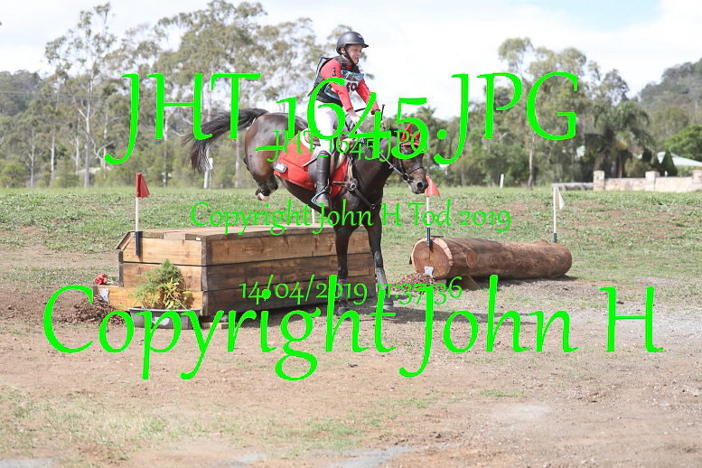 JHT_1645  Time: 11:37:36 on Apr 14/04/2019
