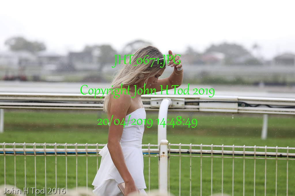 JHT_0671 20/April/2019 at 14:48:49